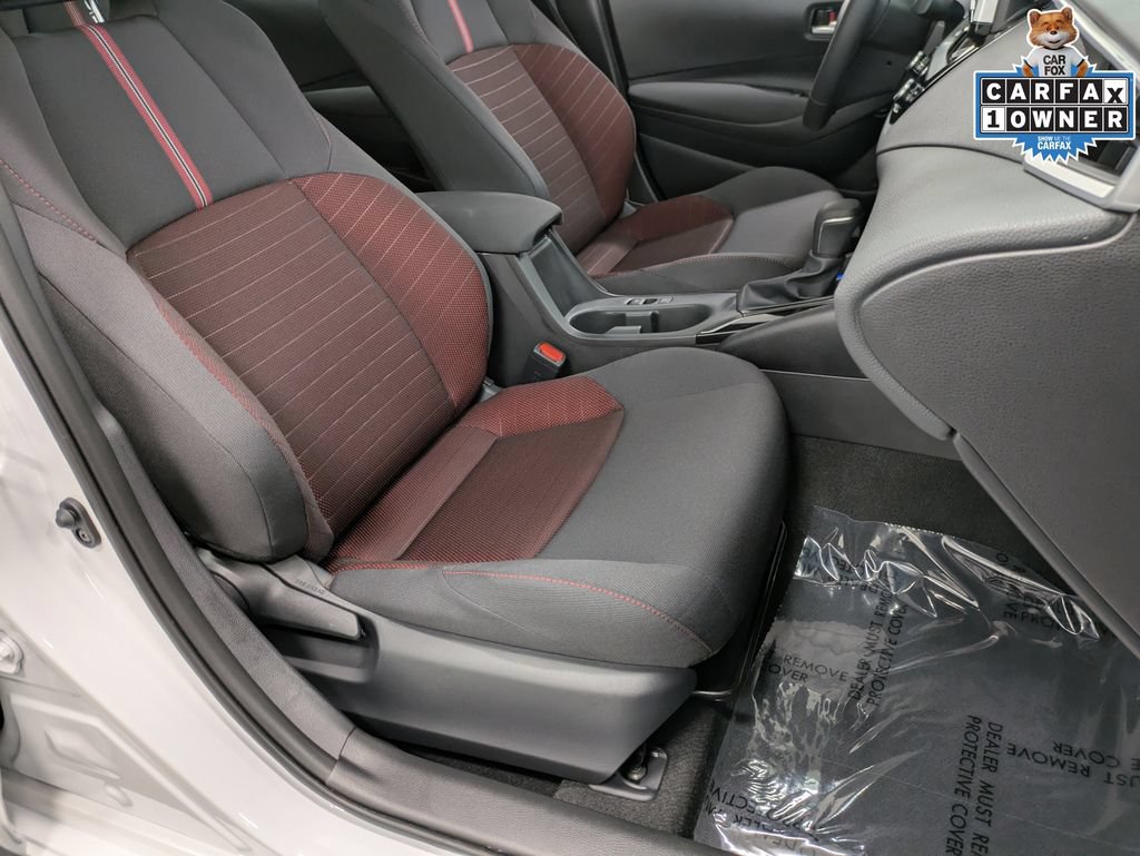 Used 2026 Toyota Corolla SE w/ SE Package FWD image 29