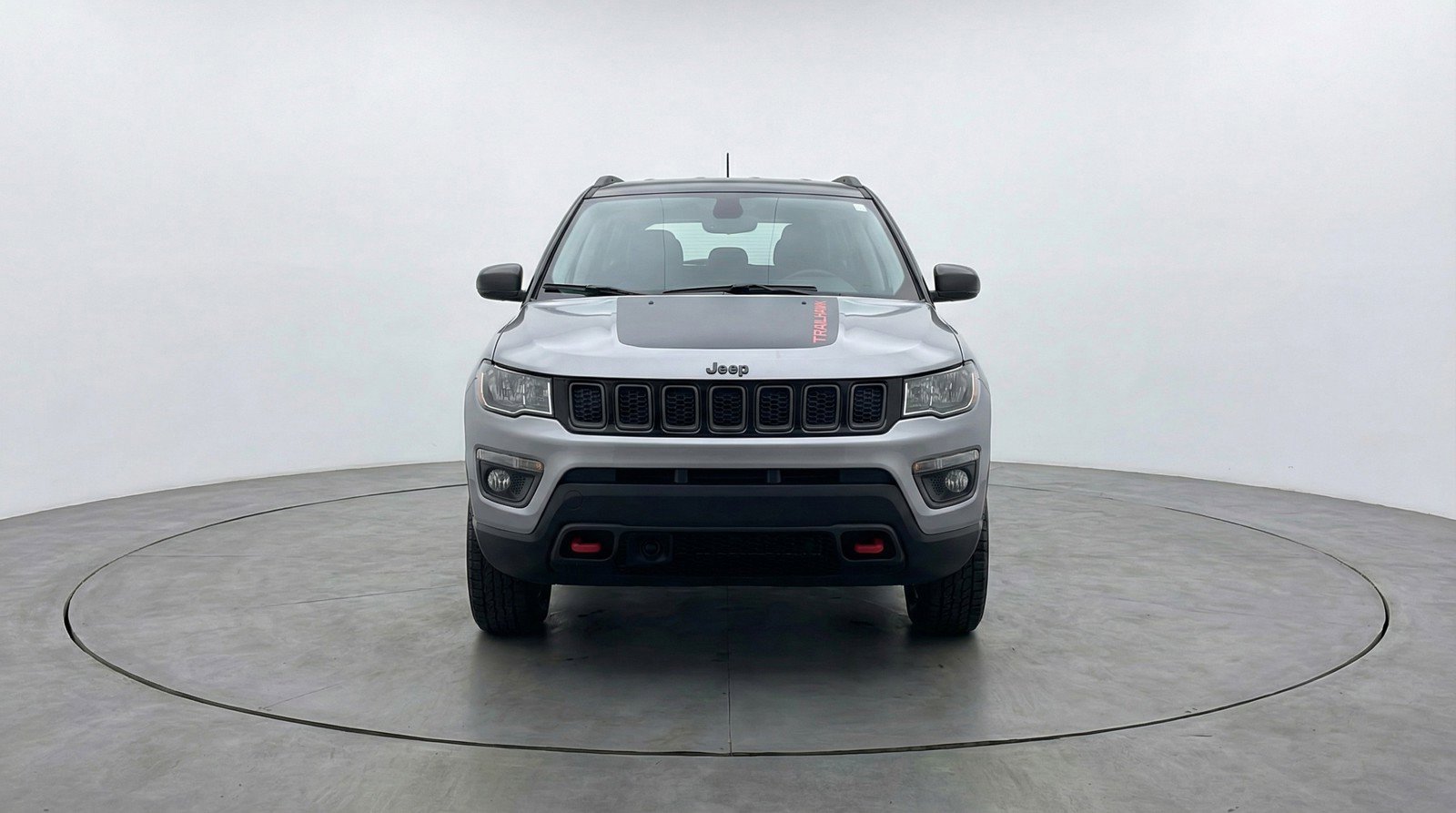 Used 2025 Jeep Compass Trailhawk AWD/4WD image 2