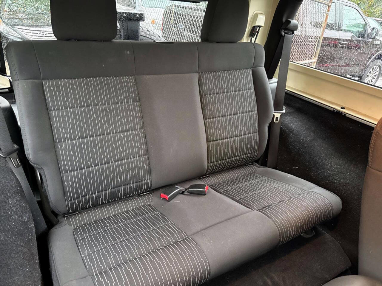 Used 2012 Jeep Wrangler Sahara image 11