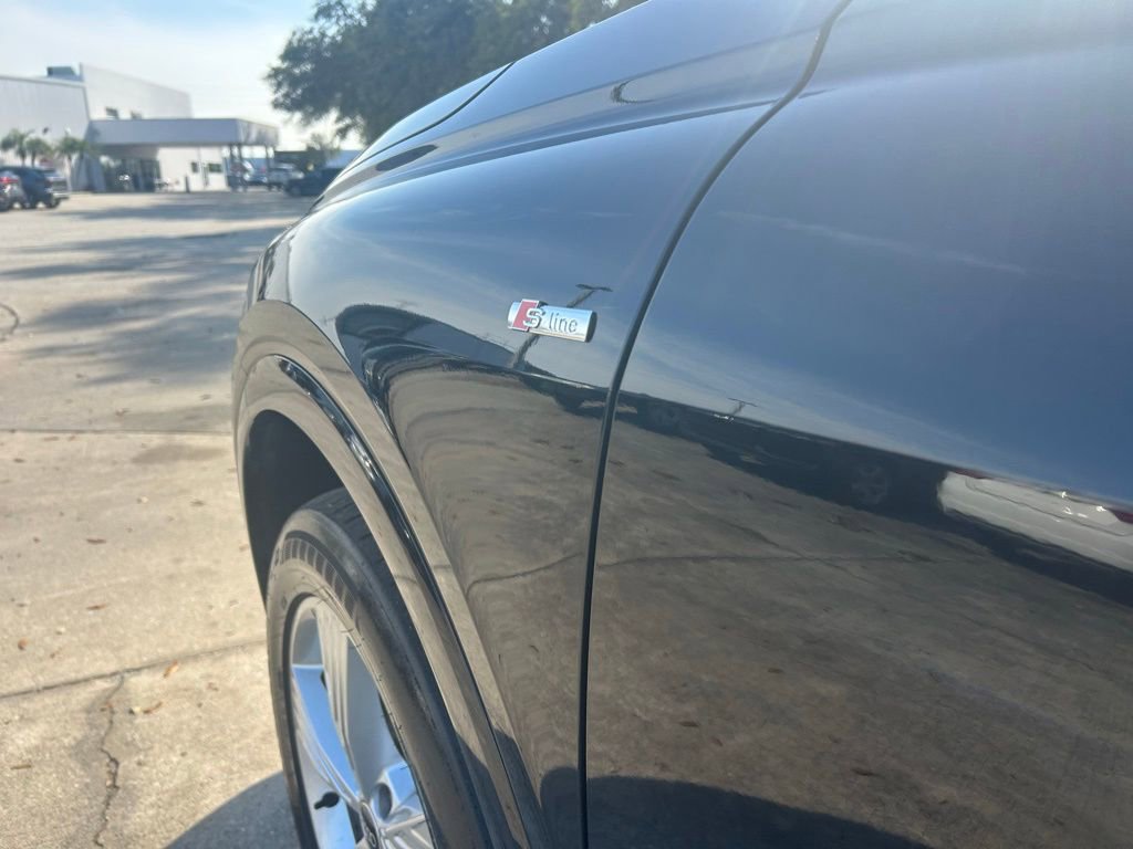 Used 2023 Audi Q4 e-tron Premium w/ Convenience Package image 29