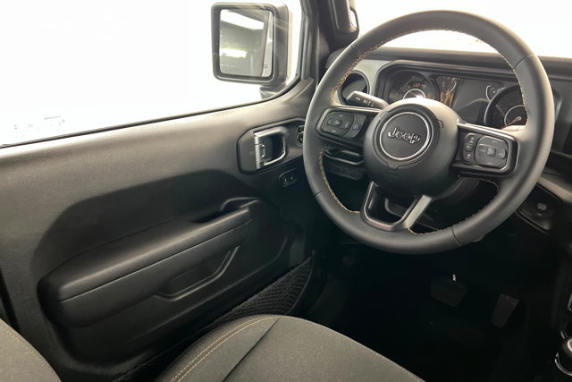 Used 2024 Jeep Wrangler Unlimited Sport AWD/4WD image 11