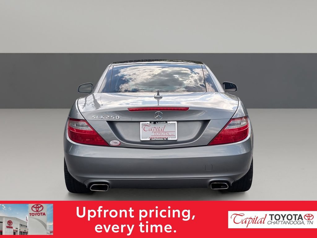 Used 2013 Mercedes-Benz SLK 250 image 6