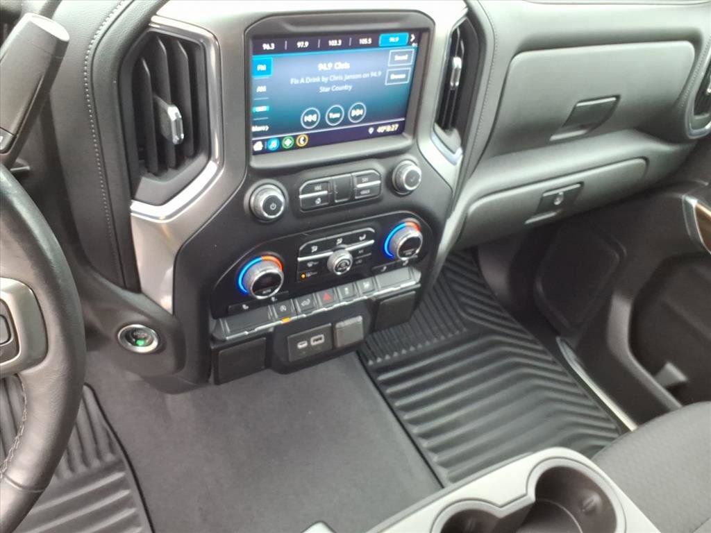Used 2021 Chevrolet Silverado 1500 LT image 33