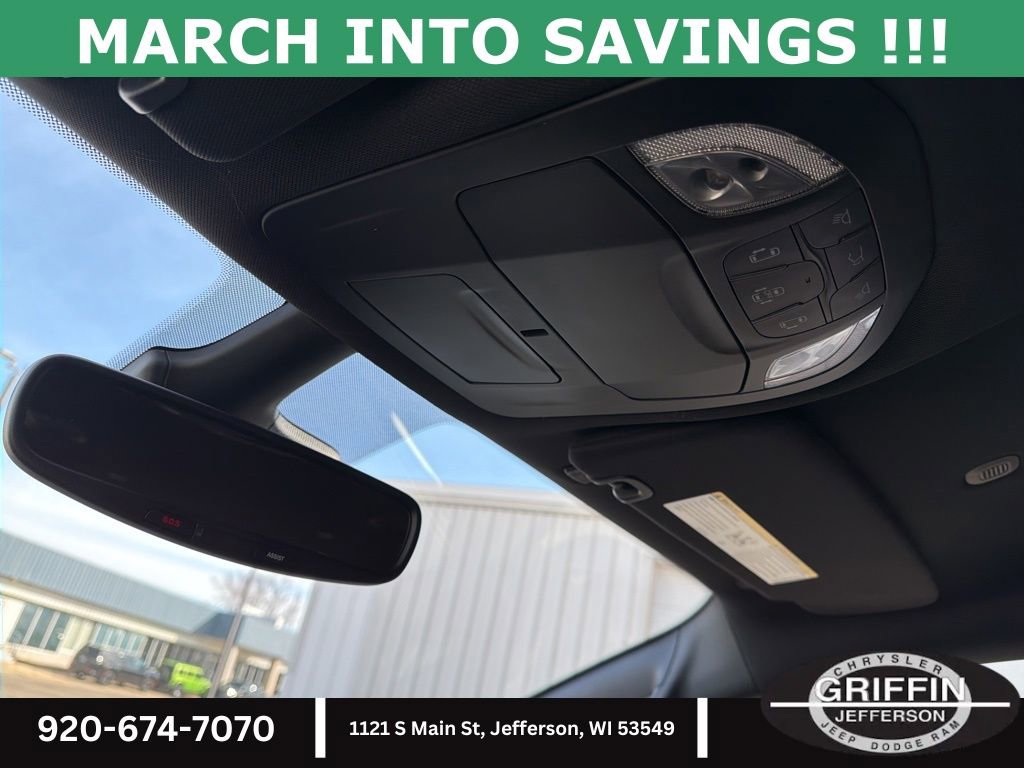 New 2026 Chrysler Pacifica Select w/ S Appearance Package image 21