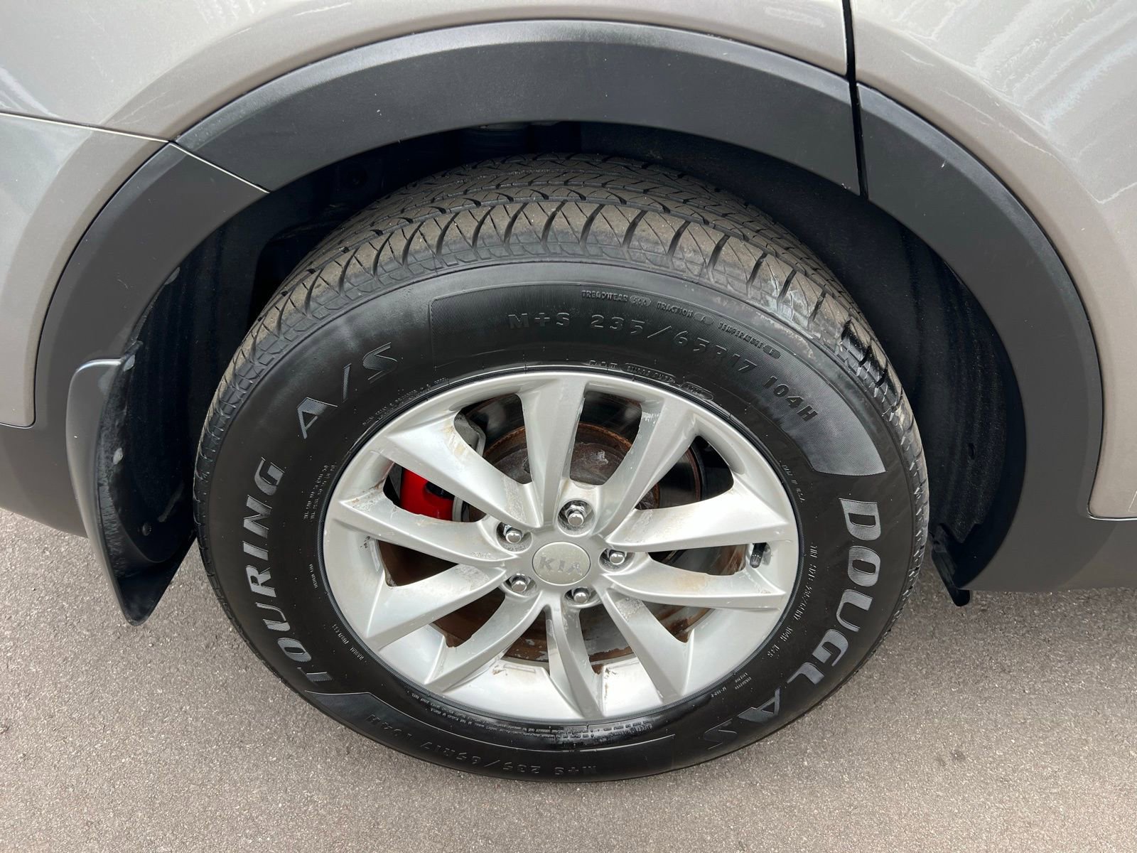 Used 2016 Kia Sorento LX image 11