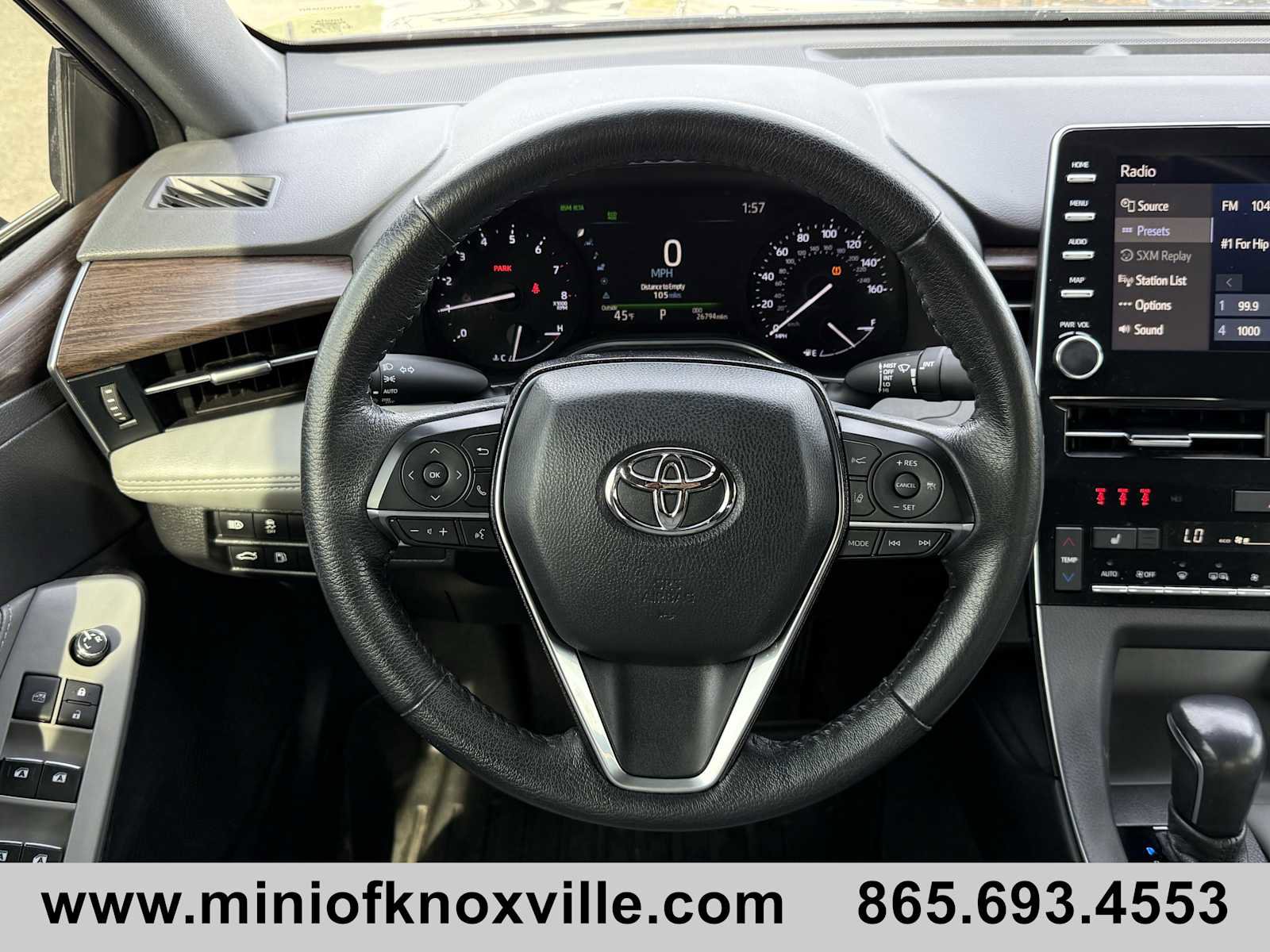 Used 2022 Toyota Avalon XLE image 15