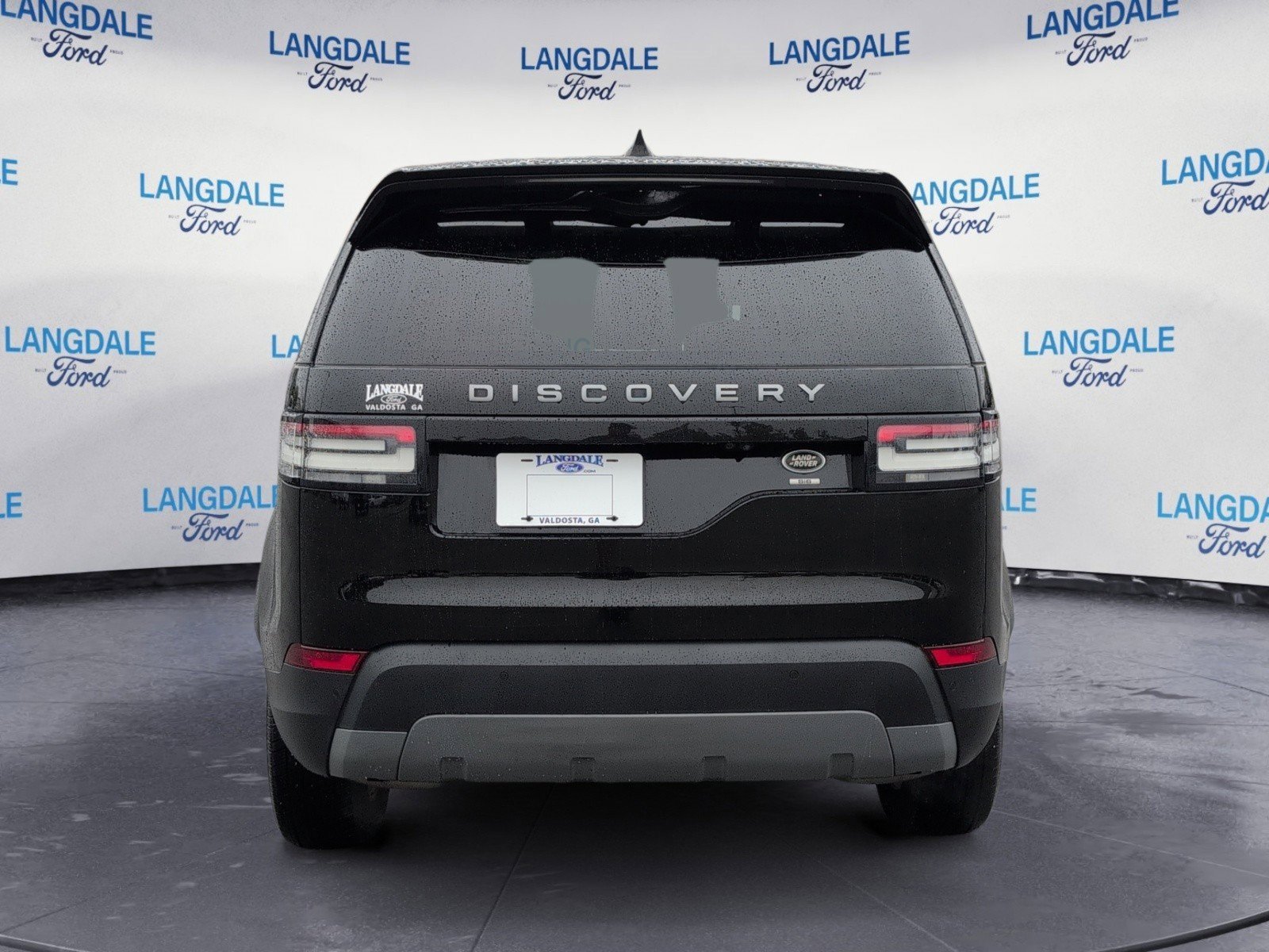 Used 2020 Land Rover Discovery SE image 8