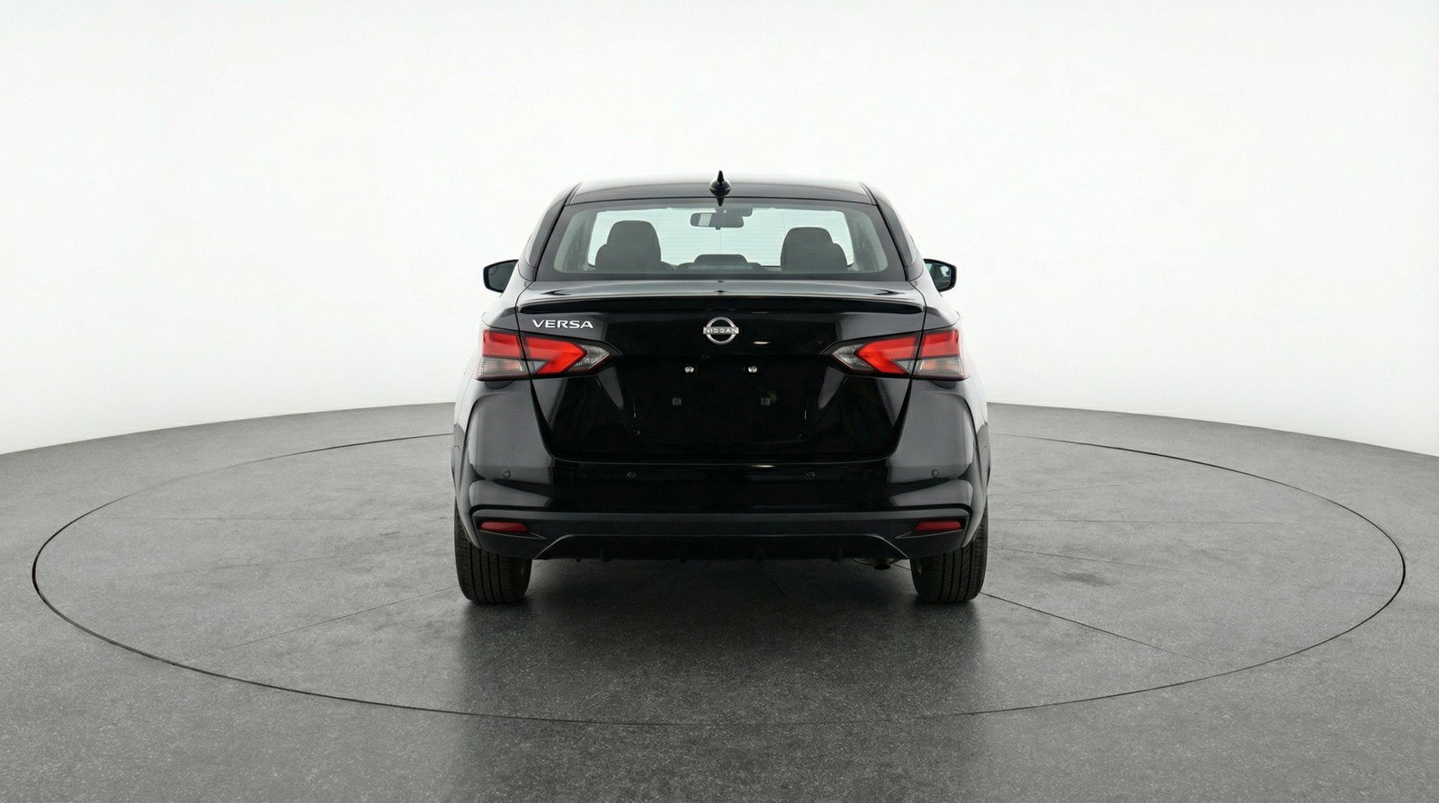 Used 2025 Nissan Versa SV FWD image 7