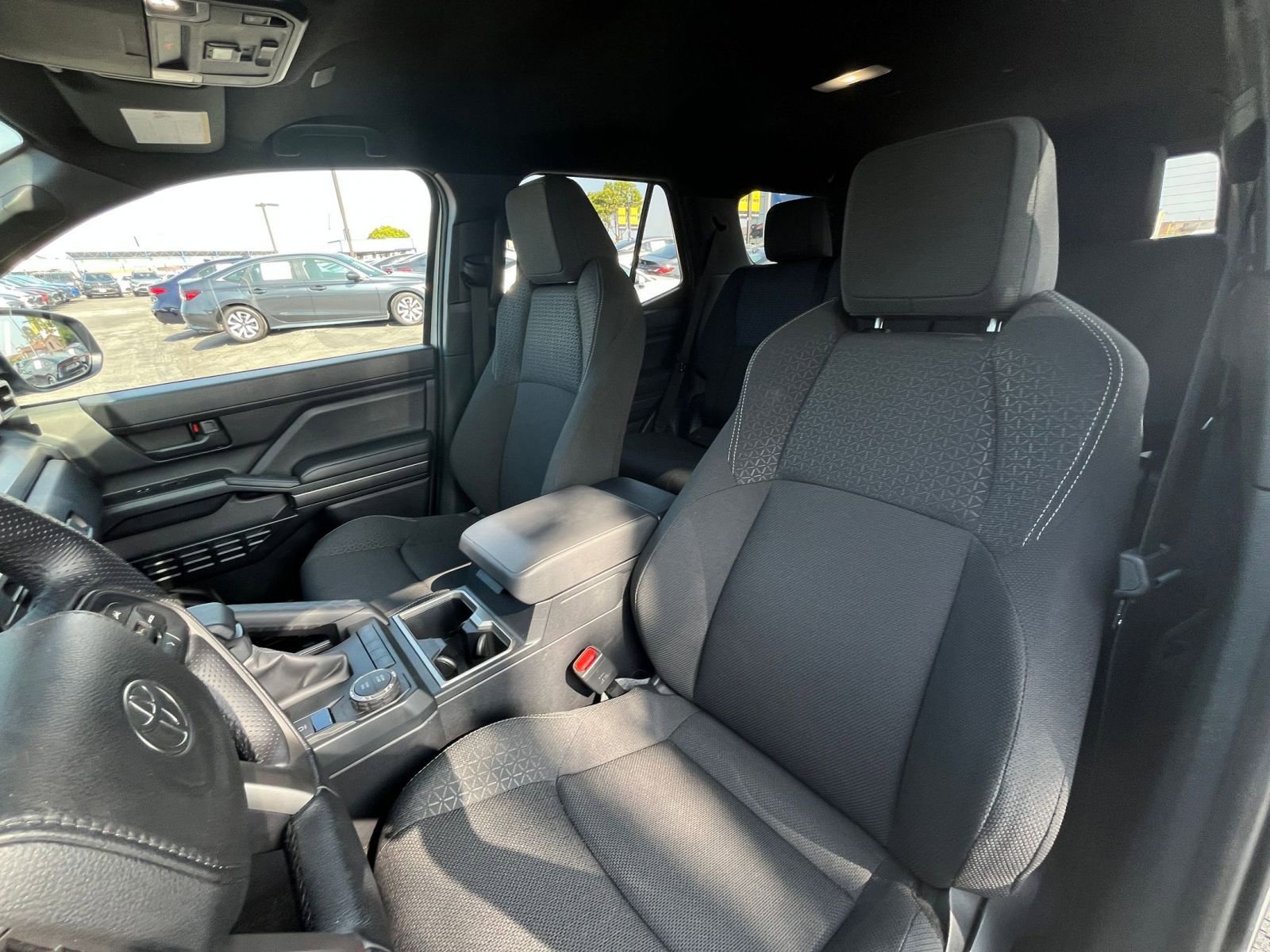 Used 2025 Toyota 4Runner SR5 image 36