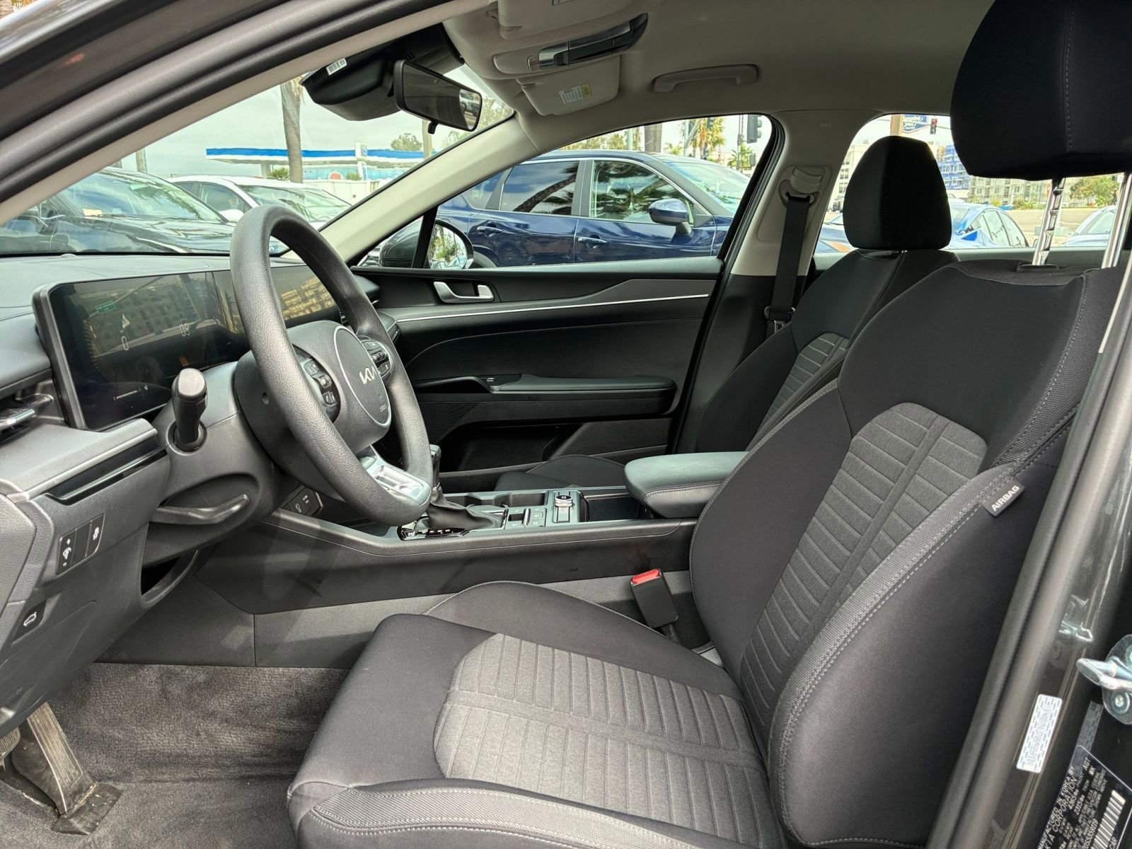 Used 2025 Kia K5 LXS image 27