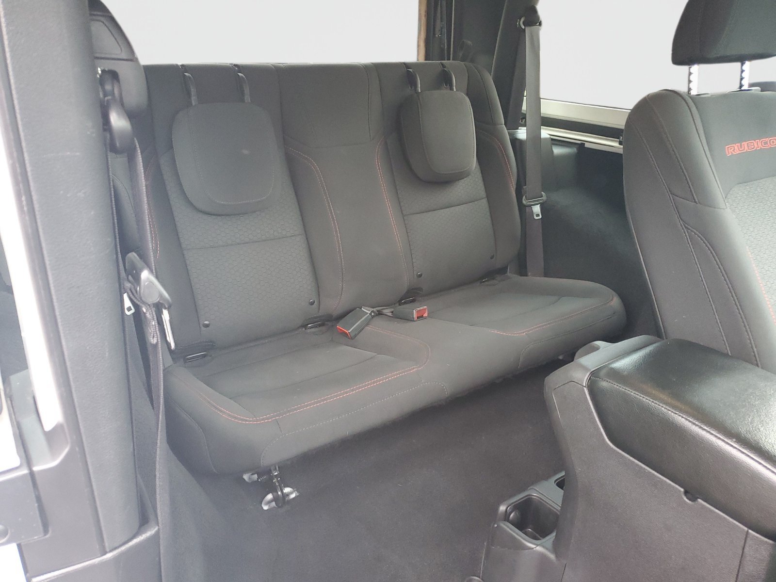 Used 2021 Jeep Wrangler Rubicon AWD/4WD image 12