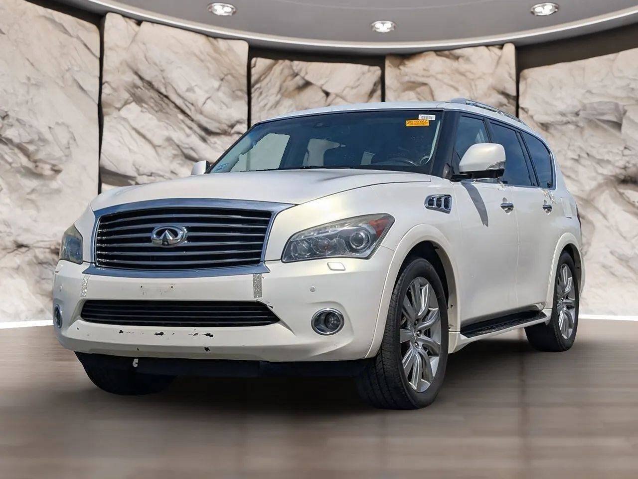 Used 2012 INFINITI QX56 4WD w/ Deluxe Touring Pkg image 2