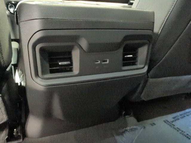 New 2026 Chevrolet Silverado 1500 RST w/ Dark Appearance Package image 33