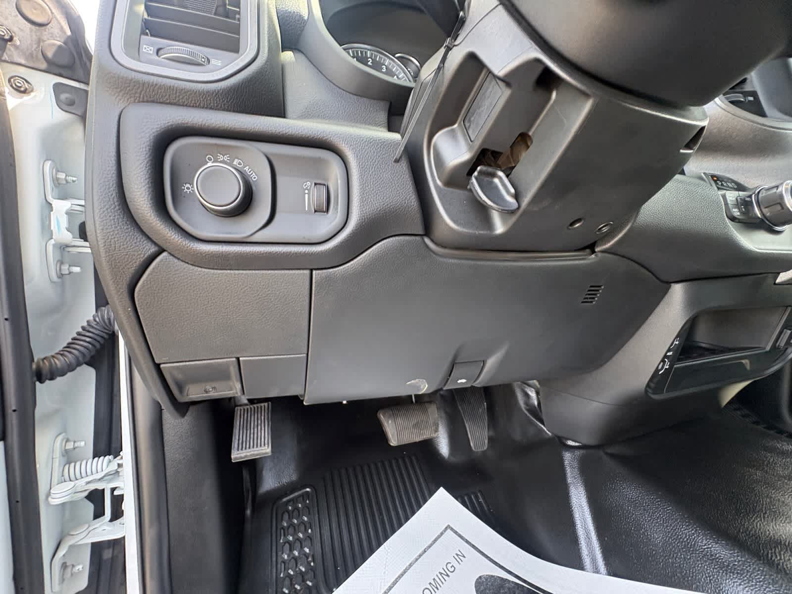 Used 2024 RAM 3500 Tradesman AWD/4WD image 32