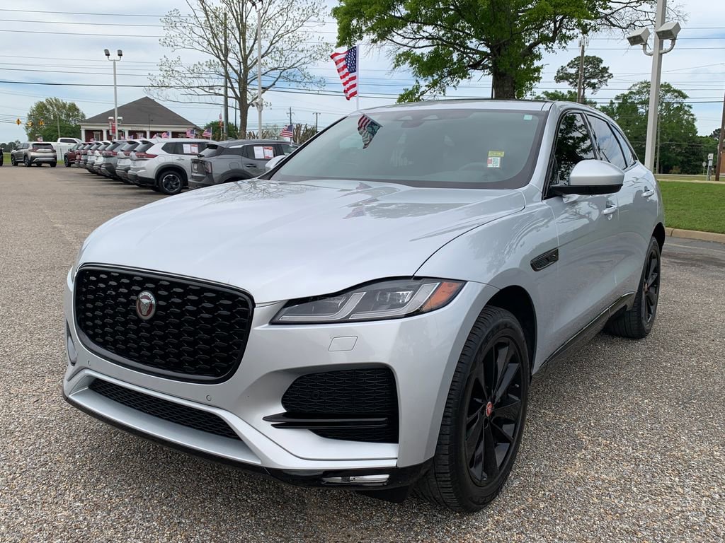 Used 2023 Jaguar F-PACE S AWD/4WD image 4