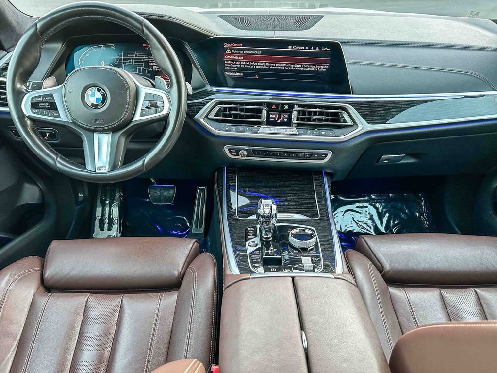 Used 2020 BMW X7 xDrive40i w/ M Sport Package AWD/4WD image 16