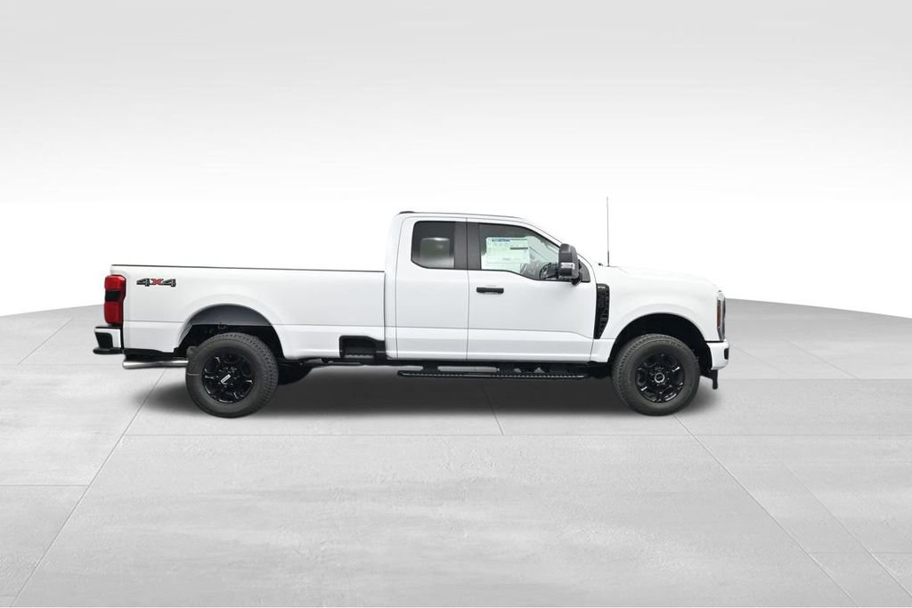 New 2026 Ford F350 XL image 10