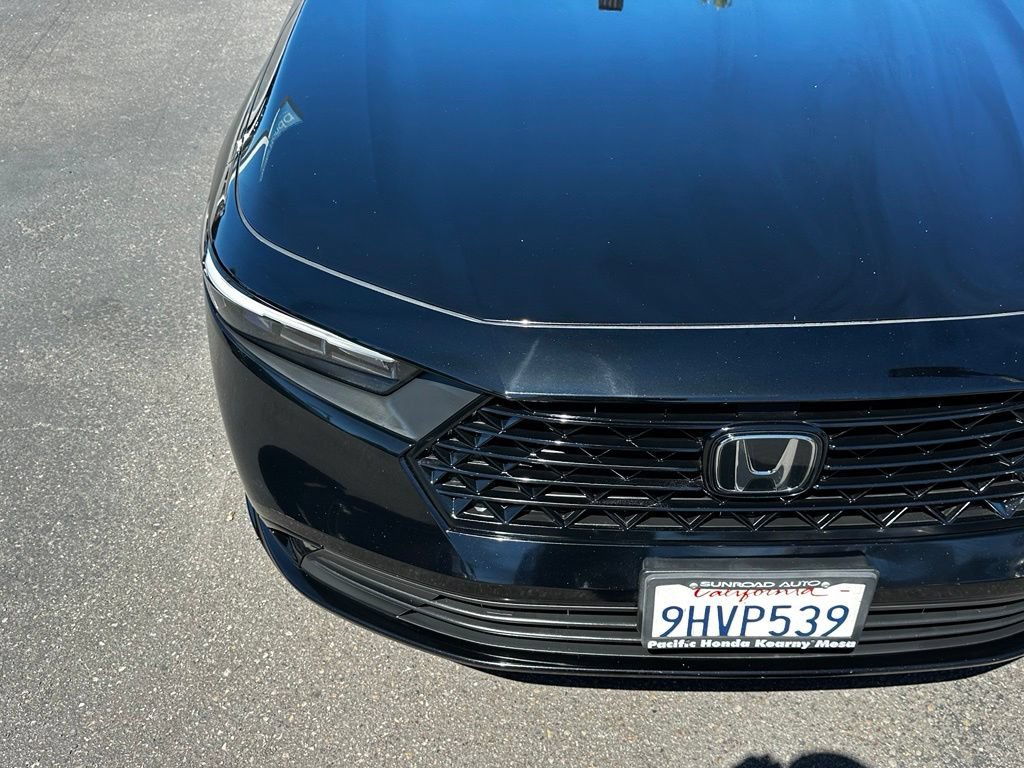 Used 2023 Honda Accord Sport image 4