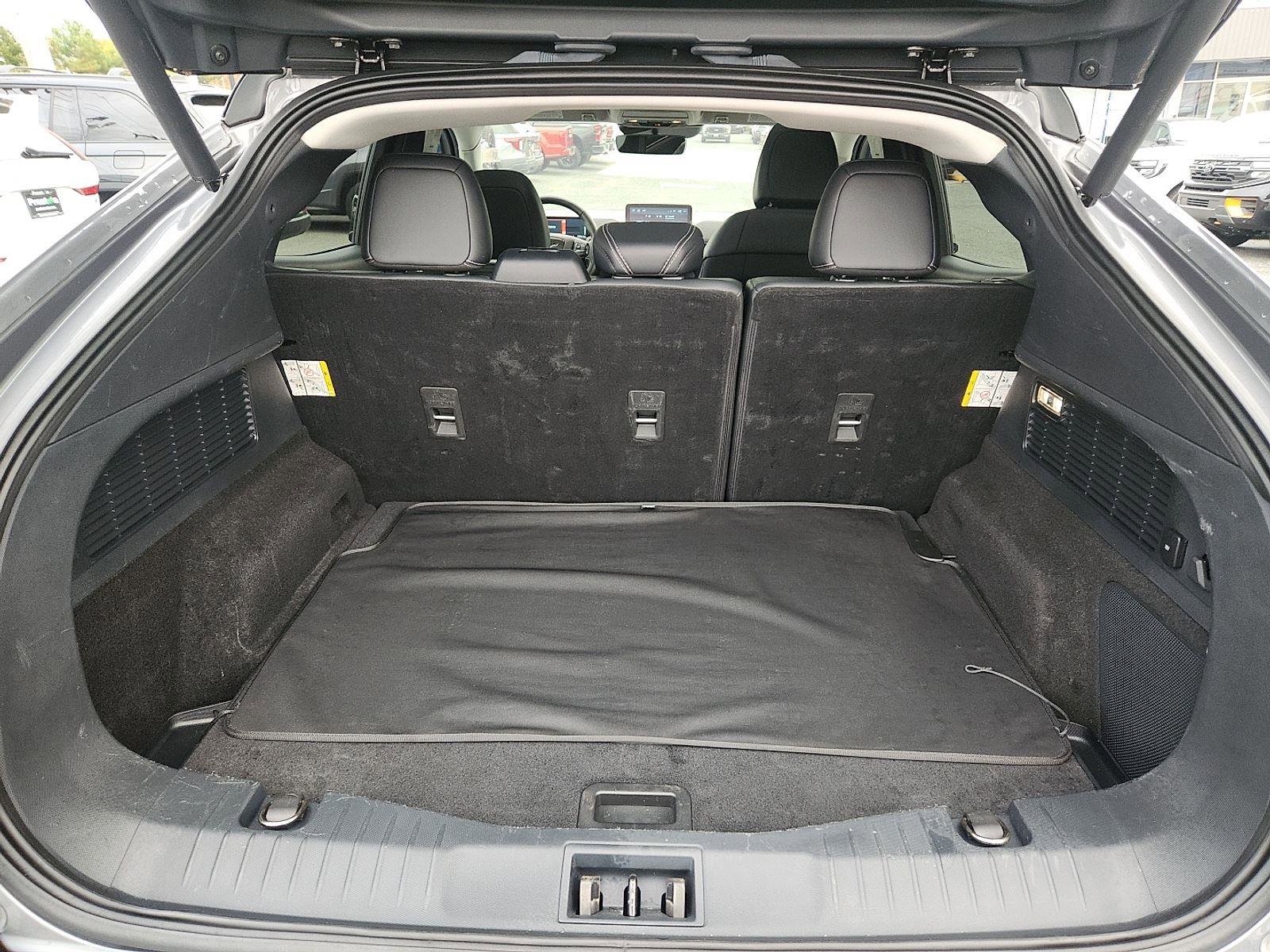 Used 2021 Ford Mustang Mach-E Premium image 30