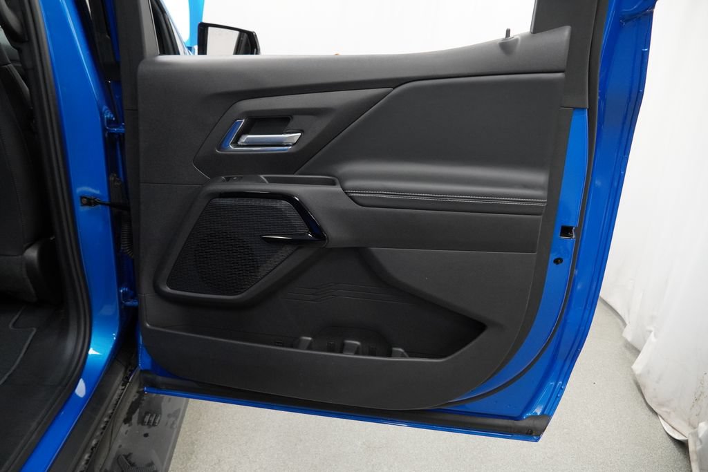 New 2026 Chevrolet Silverado EV LT AWD/4WD image 25
