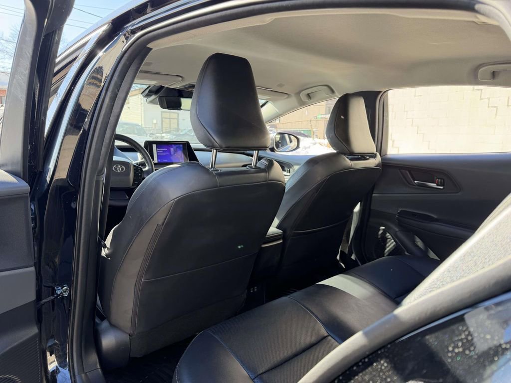 Used 2024 Toyota Prius XLE image 24