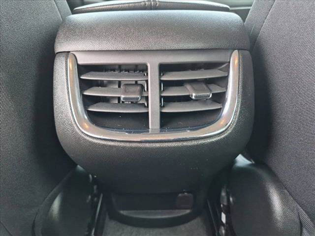 Used 2025 Chevrolet Malibu LT FWD image 17