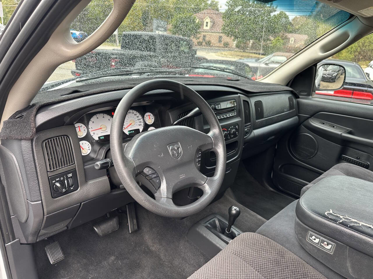 Used 2003 Dodge Ram 1500 Truck ST image 14