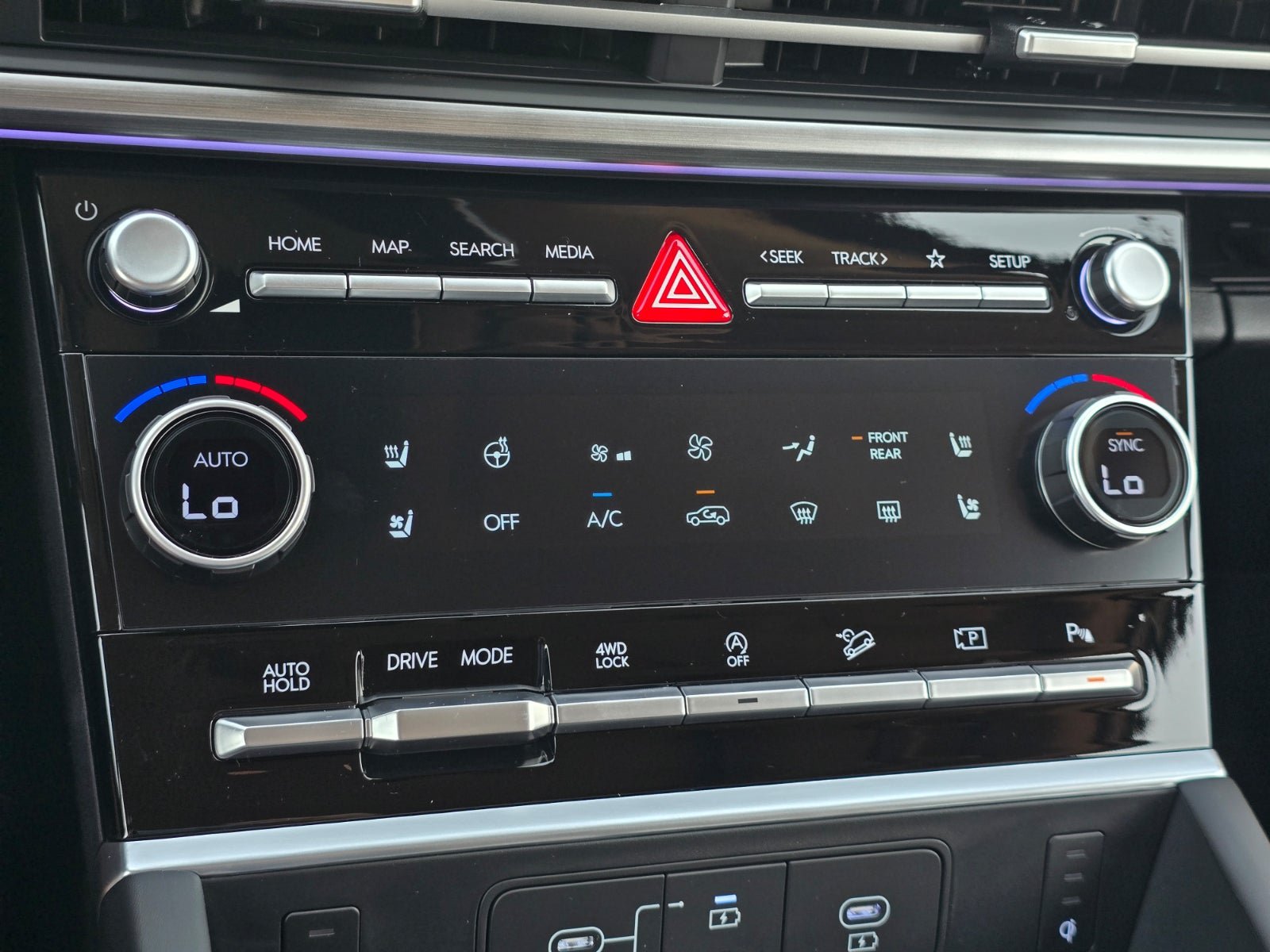 New 2027 Hyundai Santa Fe Limited AWD/4WD image 20