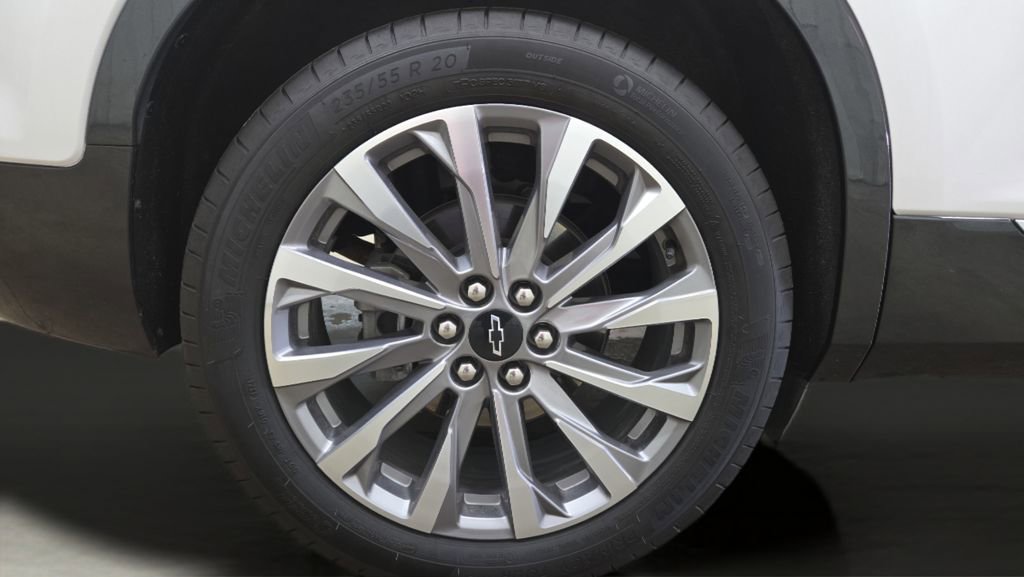 Used 2024 Chevrolet Blazer Premier w/ Driver Confidence II Package image 38