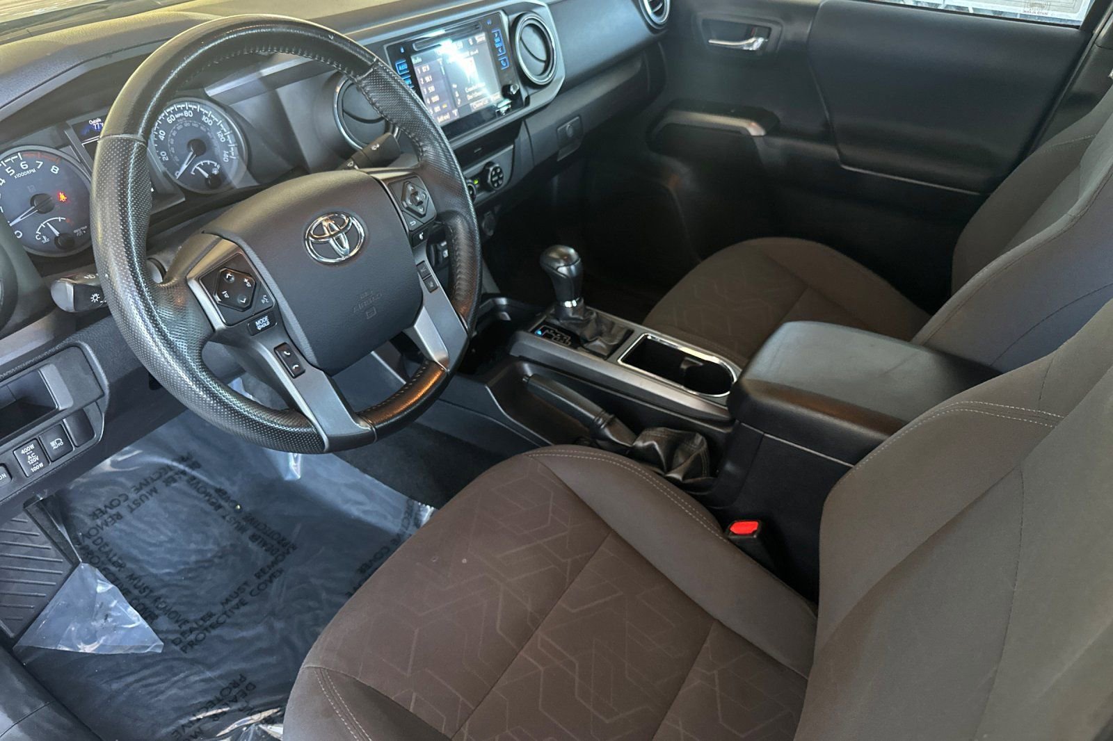 Certified 2018 Toyota Tacoma TRD Sport image 12