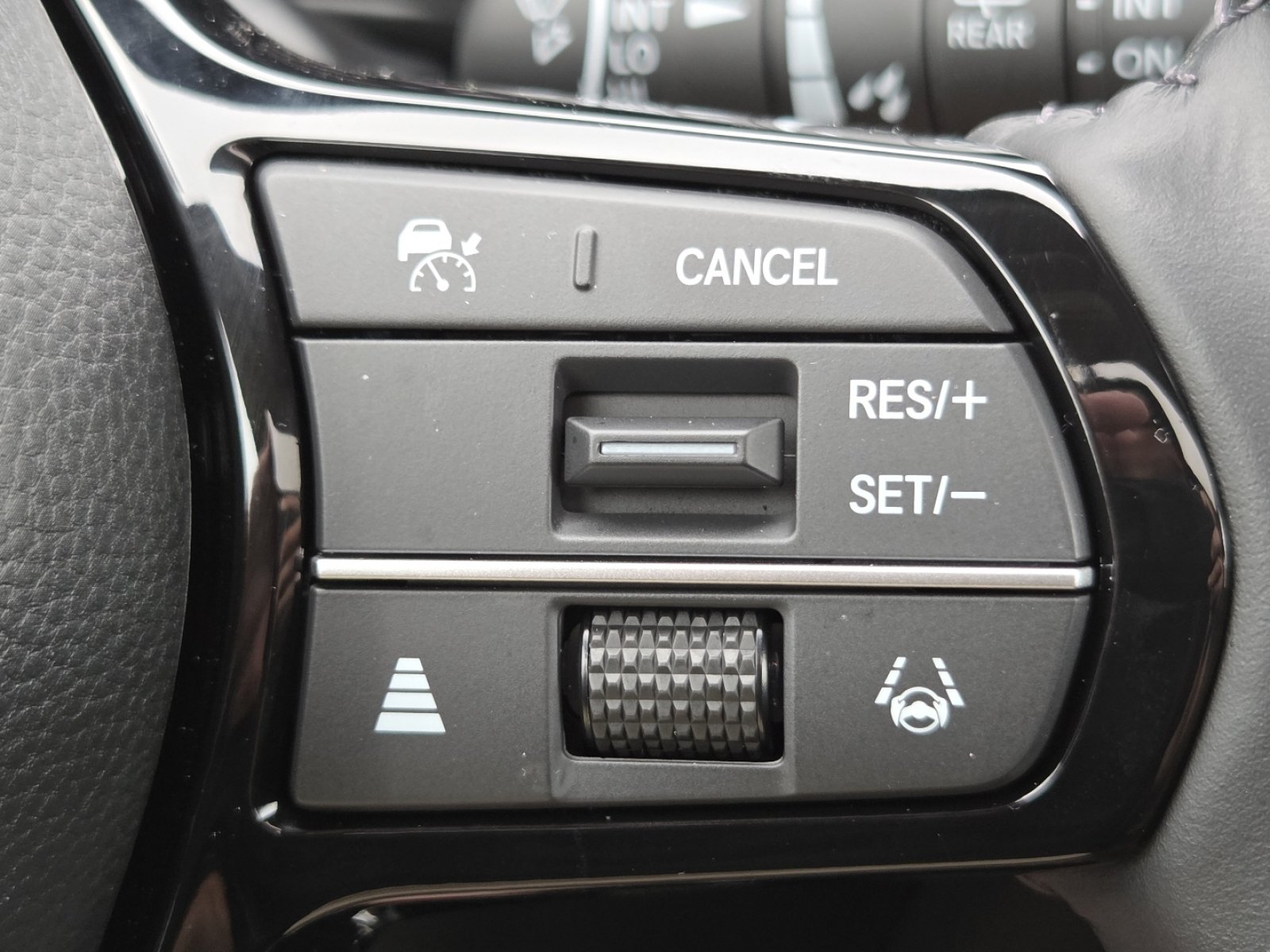 Used 2026 Honda CR-V EX-L image 11