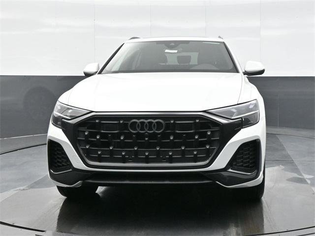 New 2025 Audi Q8 Premium Plus image 2
