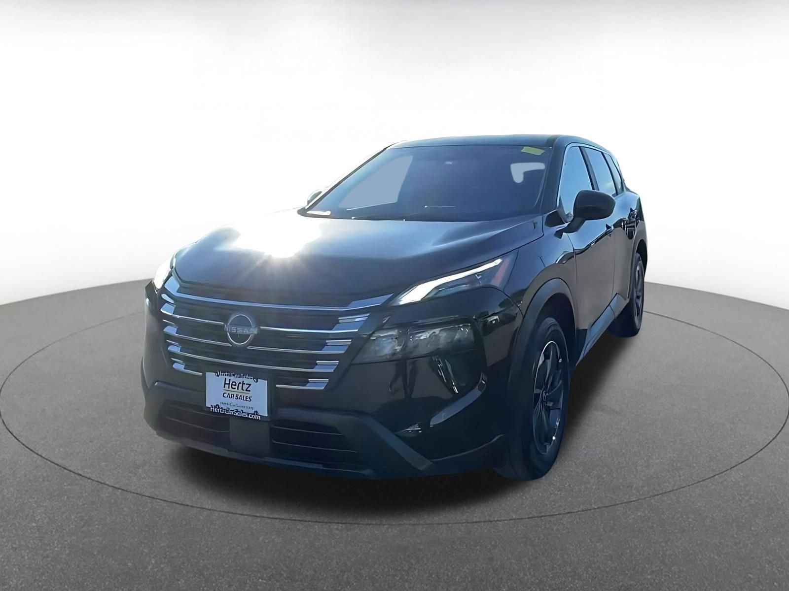 Used 2025 Nissan Rogue SV image 7