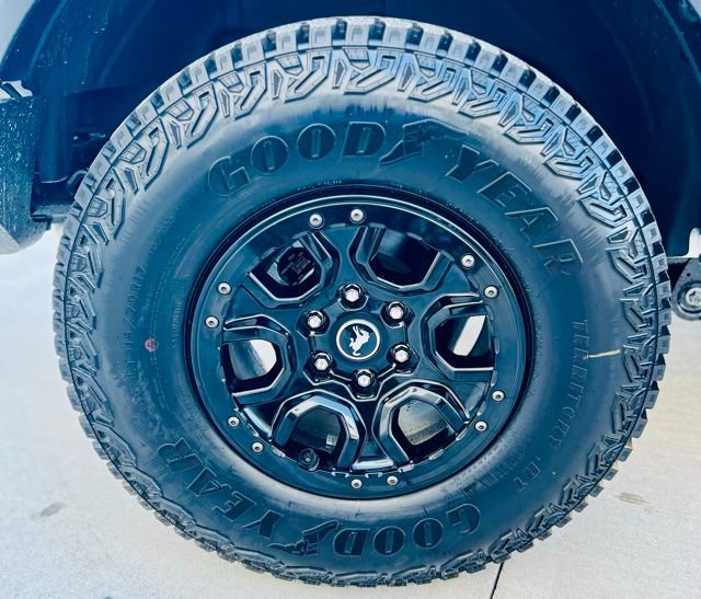 New 2026 Ford Bronco Badlands image 7