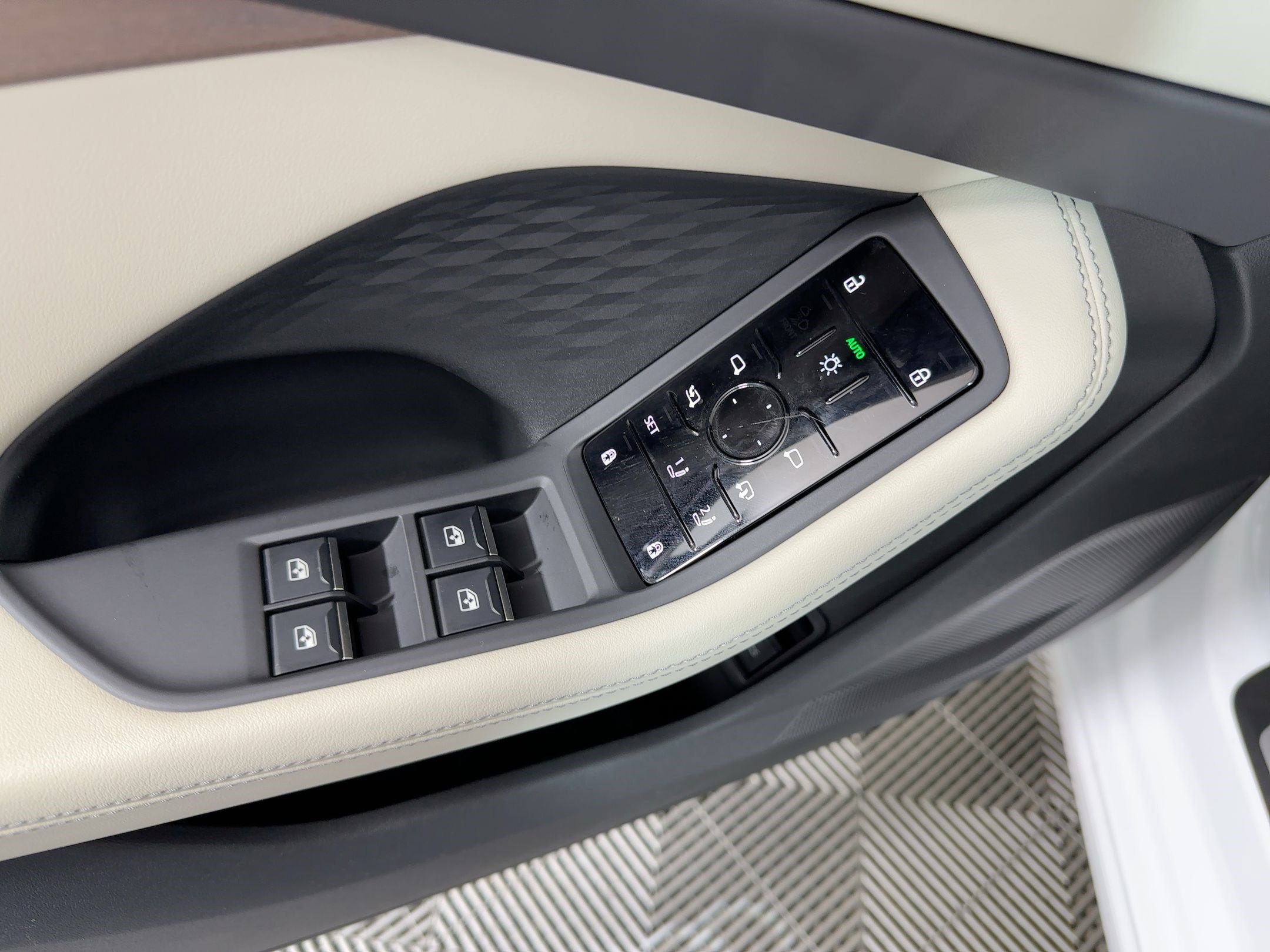 Used 2025 Audi A5 2.0T Premium w/ Convenience Package image 21