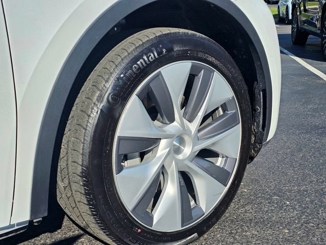 Used 2021 Tesla Model Y Long Range AWD/4WD image 7