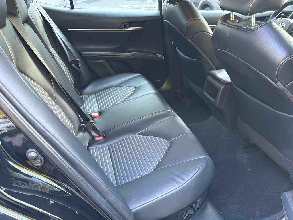 Used 2024 Toyota Camry SE w/ Convenience Package FWD image 9