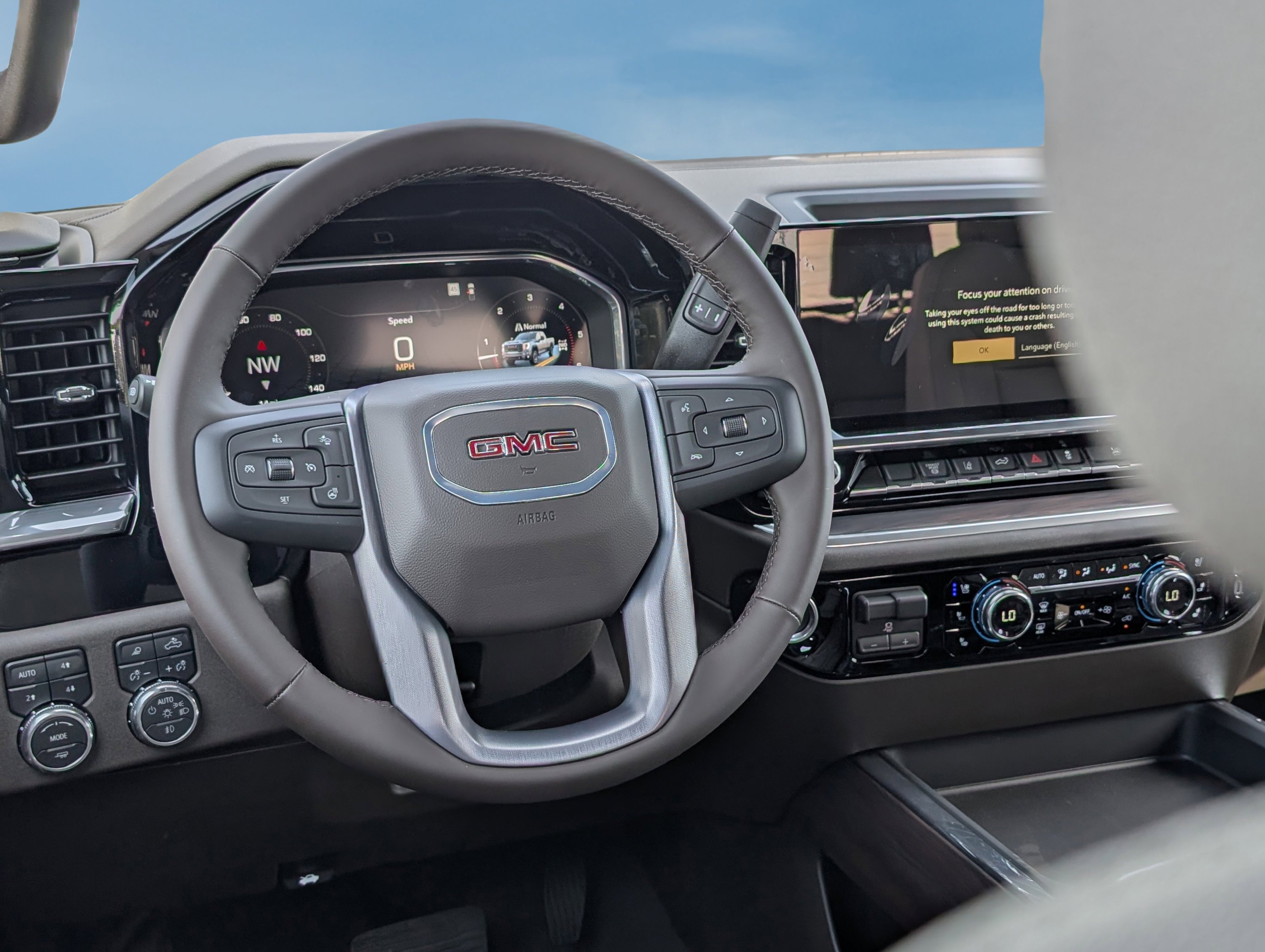 New 2025 GMC Sierra 2500 SLT w/ SLT Convenience Package image 13