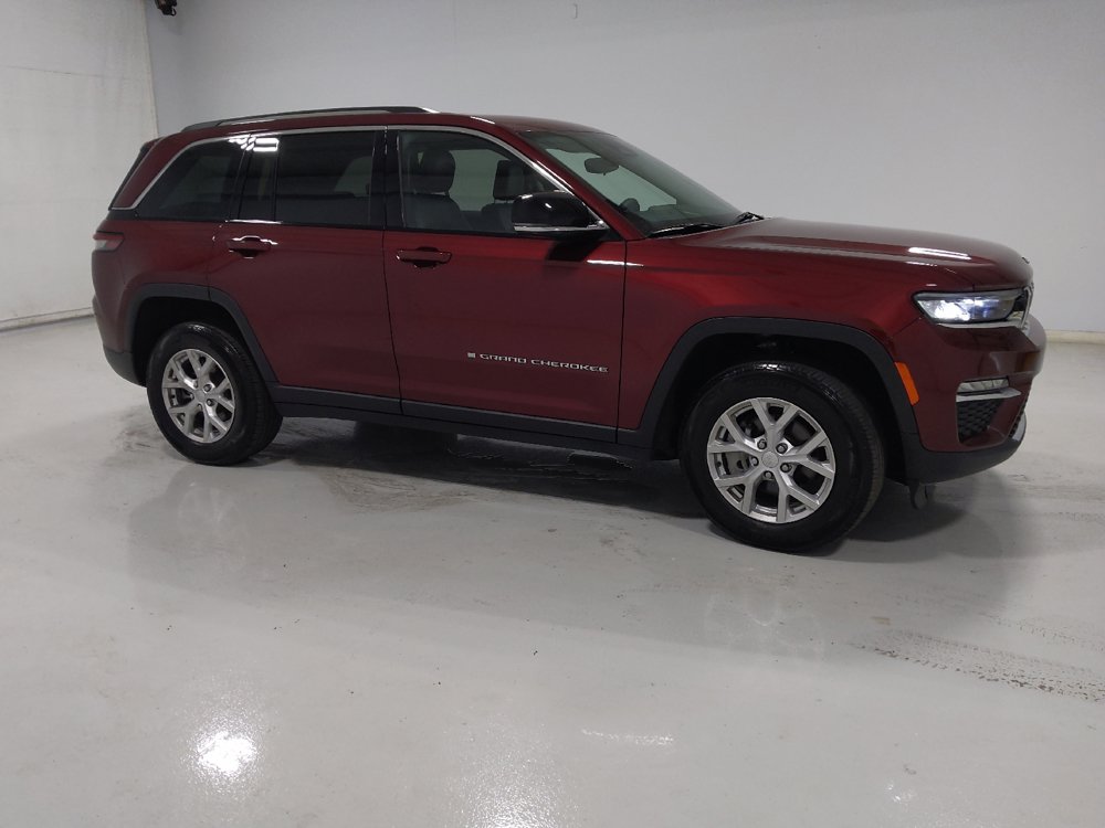 Used 2023 Jeep Grand Cherokee Limited AWD/4WD image 11