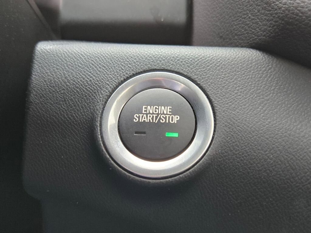 Used 2024 GMC Terrain Denali w/ Denali Premium Package image 34