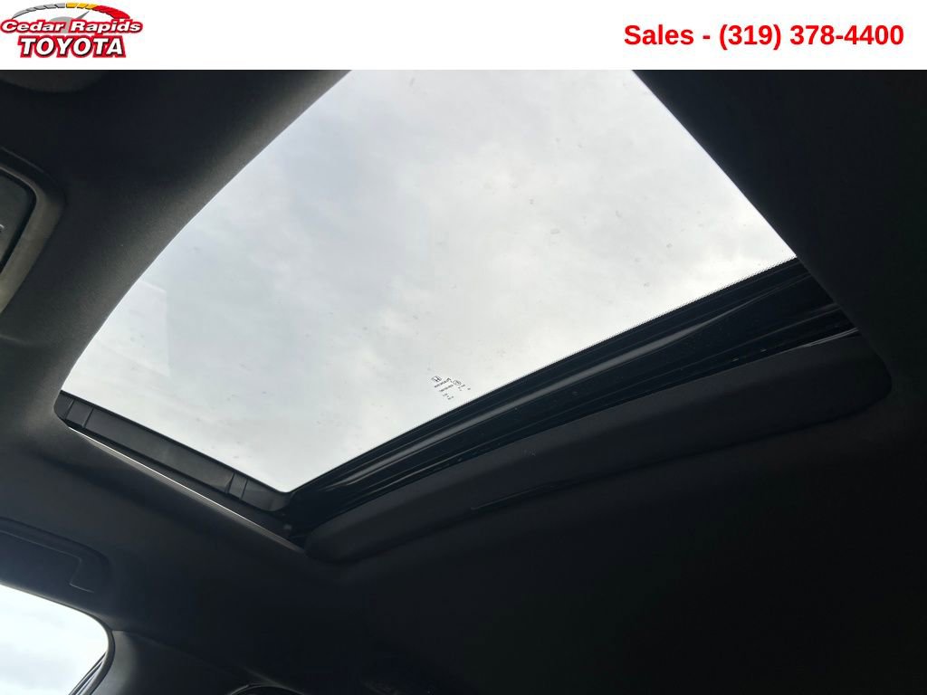 Used 2025 Honda Odyssey Sport-L image 23