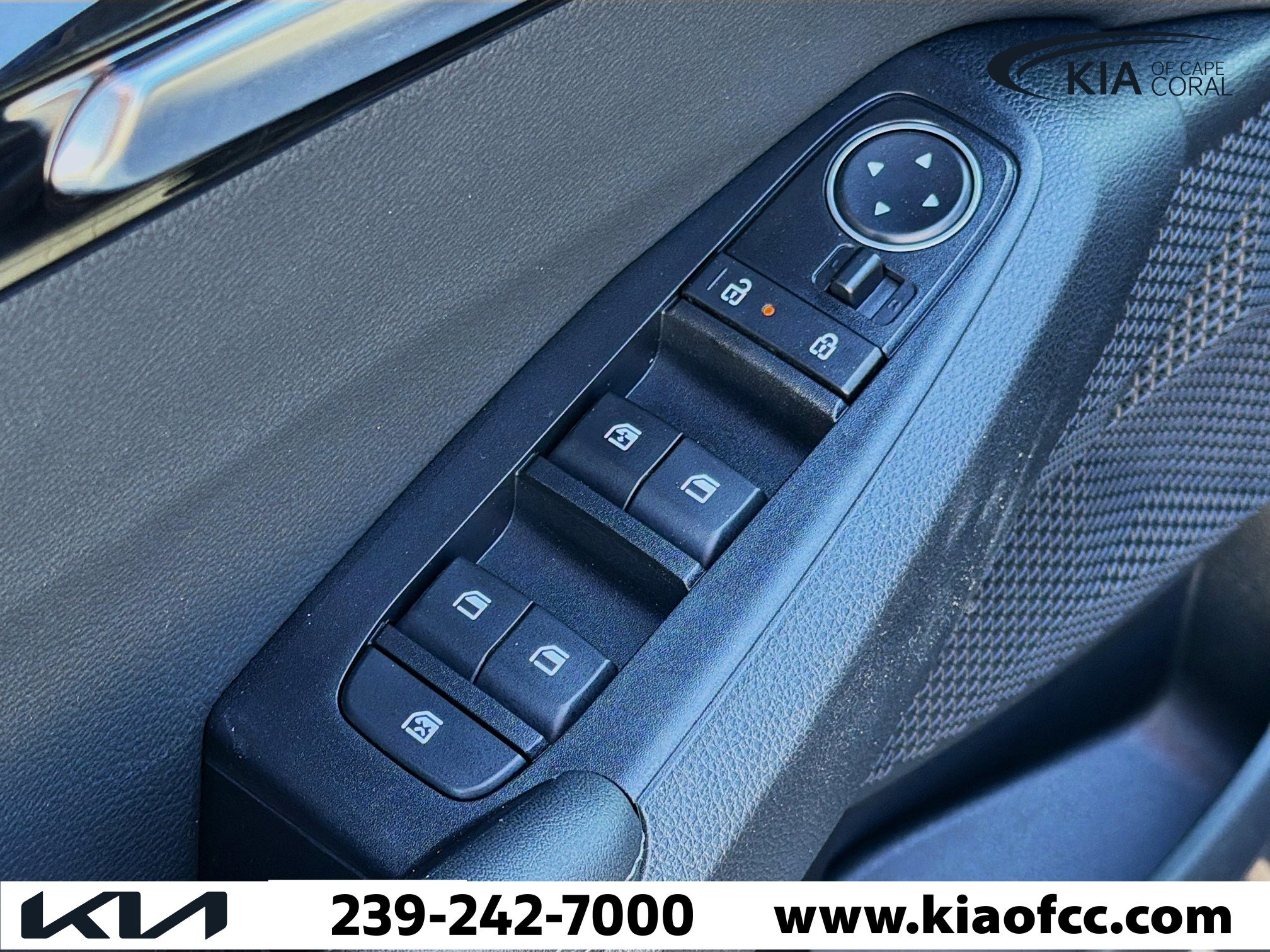 New 2026 Kia Seltos EX image 21