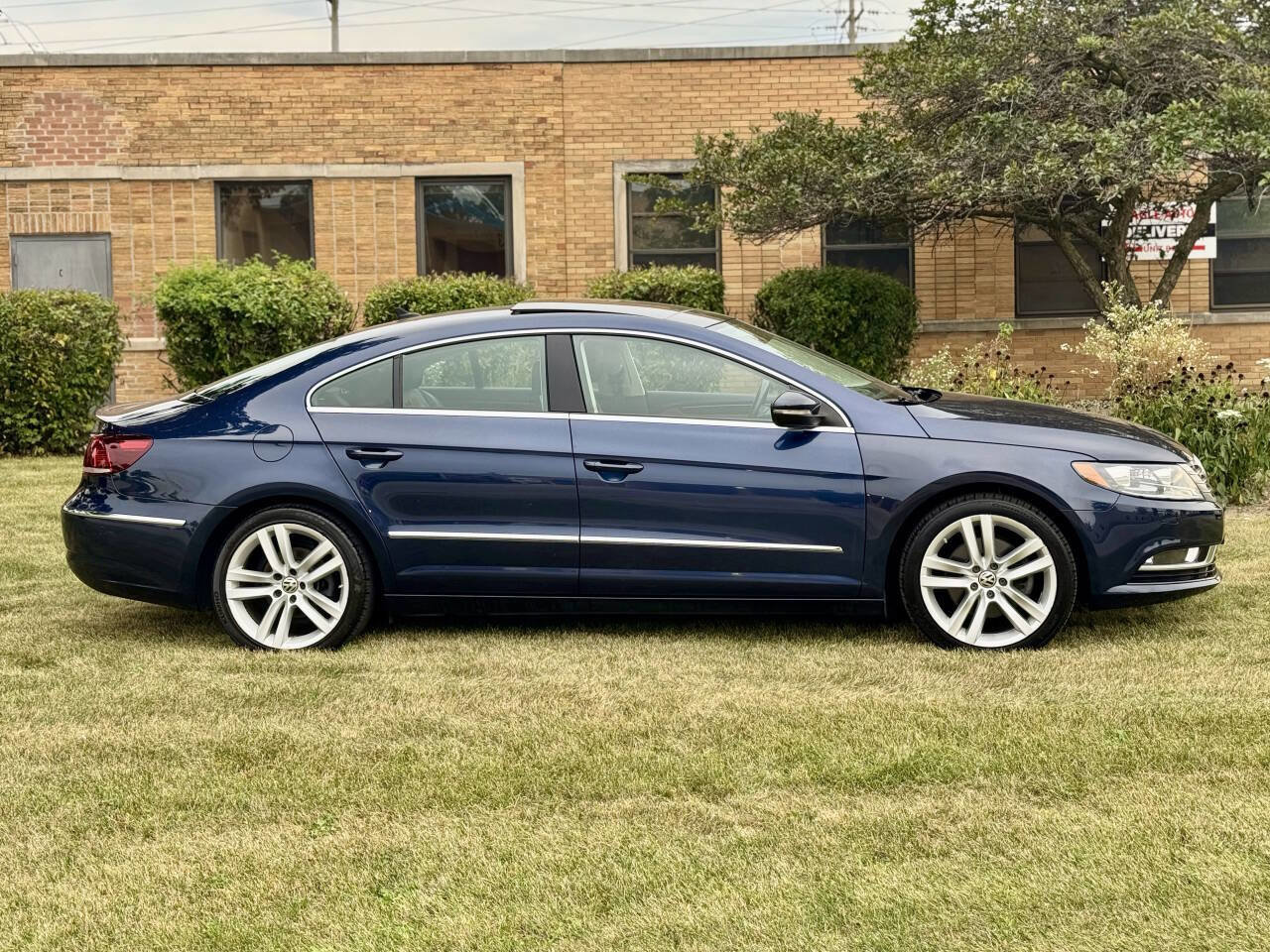 Used 2014 Volkswagen CC Executive image 5