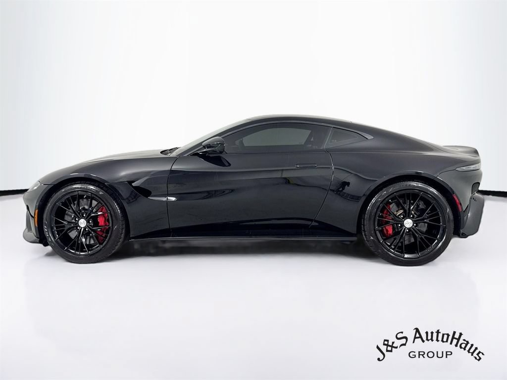 Used 2021 Aston Martin V8 Vantage Coupe RWD image 4