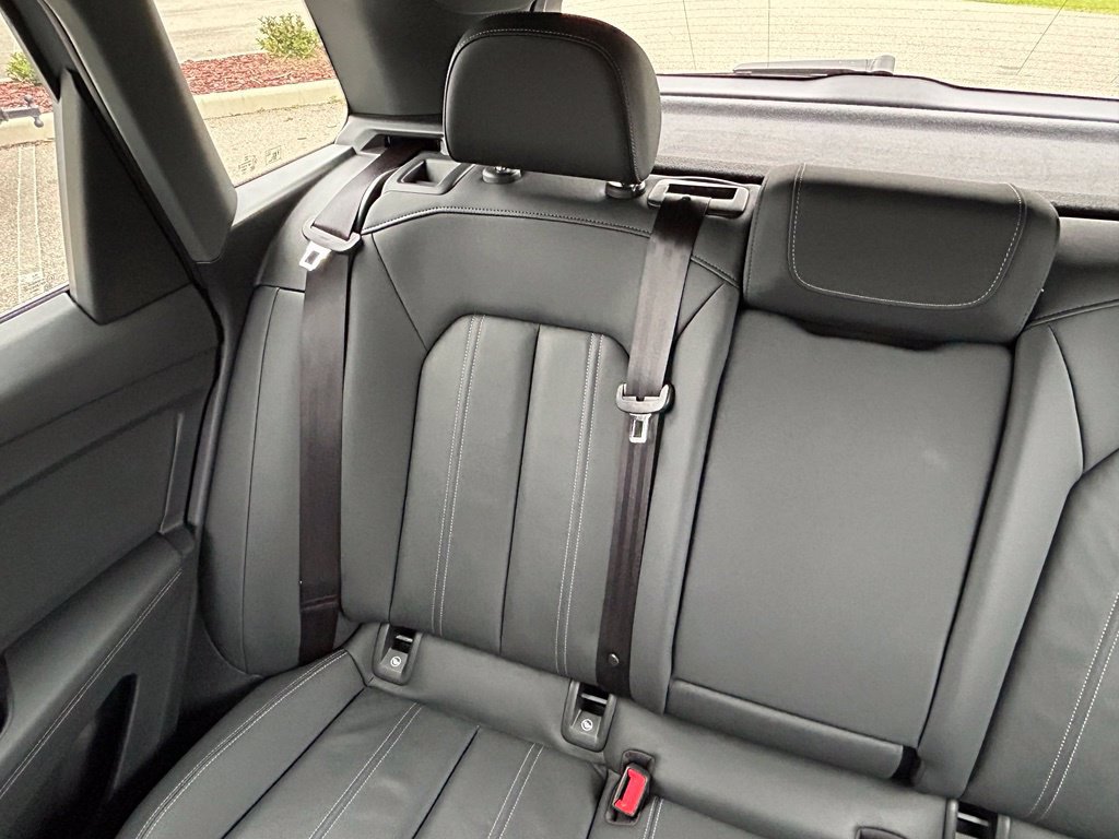 Used 2024 Audi Q4 e-tron Premium Plus AWD/4WD image 12