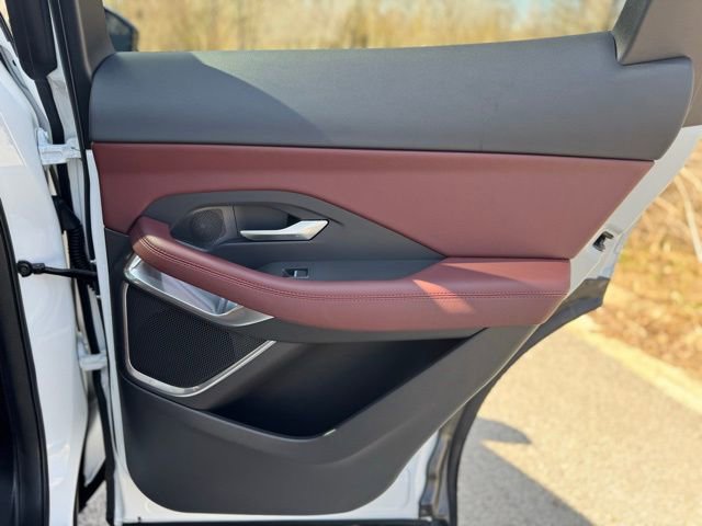 Used 2024 Jaguar E-PACE R-Dynamic SE image 15