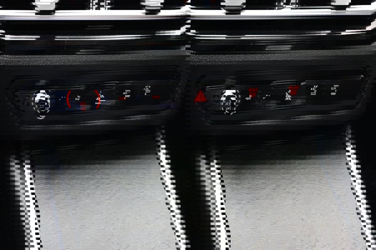 Used 2023 BMW 330e w/ M Sport Package image 30