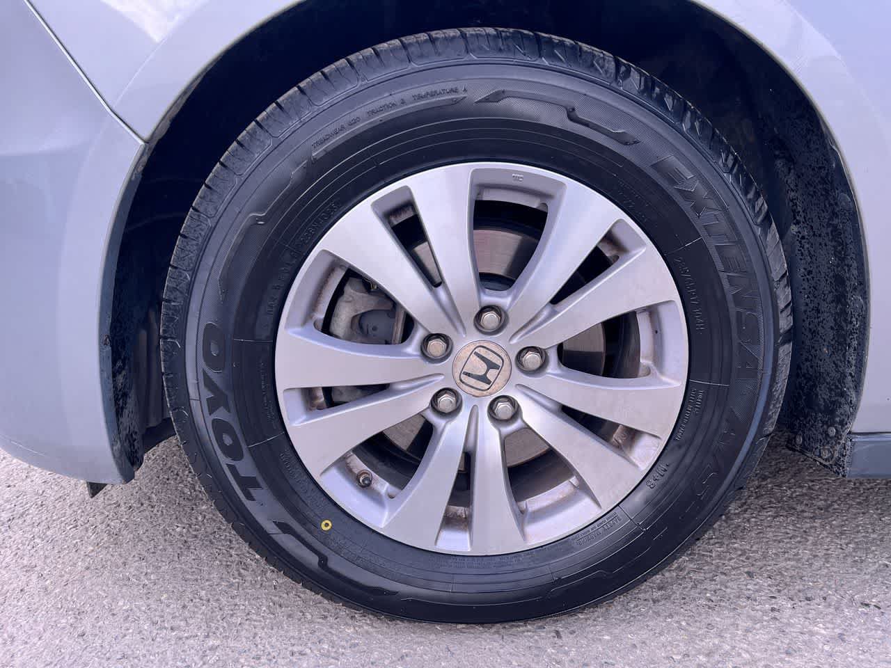 Used 2017 Honda Odyssey SE image 10