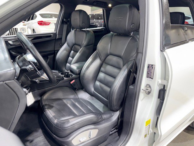 Used 2018 Porsche Macan GTS image 50