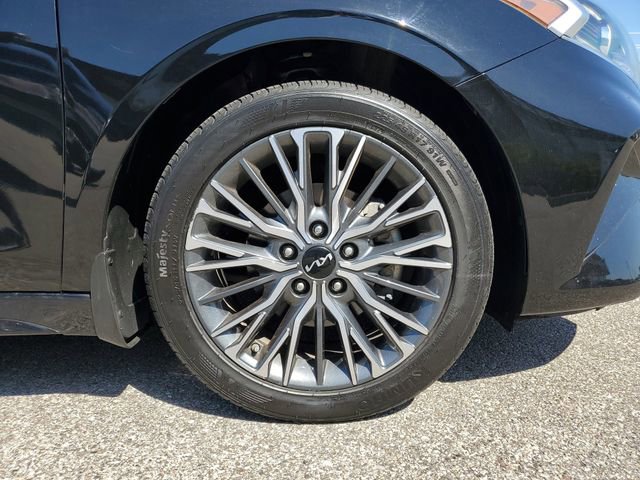 Used 2022 Kia Forte GT-Line w/ GT-Line Technology Package image 7